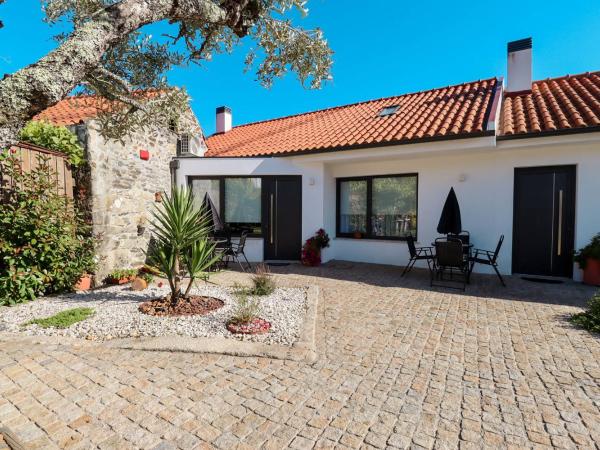 Casa do Casal - Country House with Swimming Pool : photo 2 de la chambre appartement en duplex