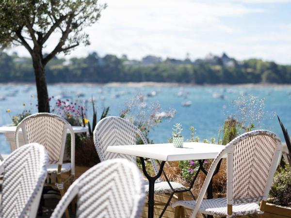 Hôtel De La Vallée : photo 3 de la chambre chambre double avec balcon - côté mer