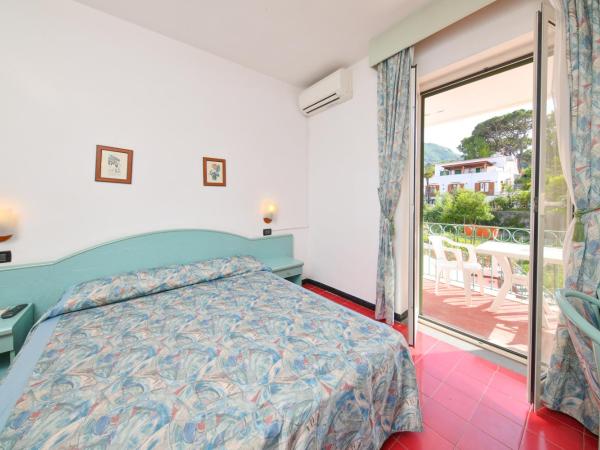 Fortuna Beach - Seaside Hotel : photo 4 de la chambre chambre double avec balcon
