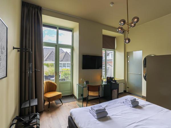 Hotel Corps de Garde : photo 4 de la chambre chambre confort avec terrasse