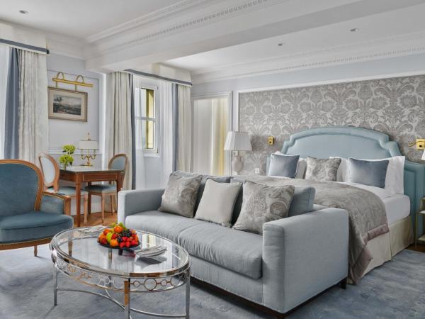 Beau-Rivage Palace : photo 5 de la chambre chambre double deluxe - vue sur lac