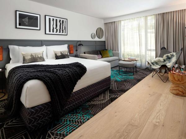 QT Queenstown : photo 1 de la chambre hébergement alpin lit king-size (sans vue sur lac)