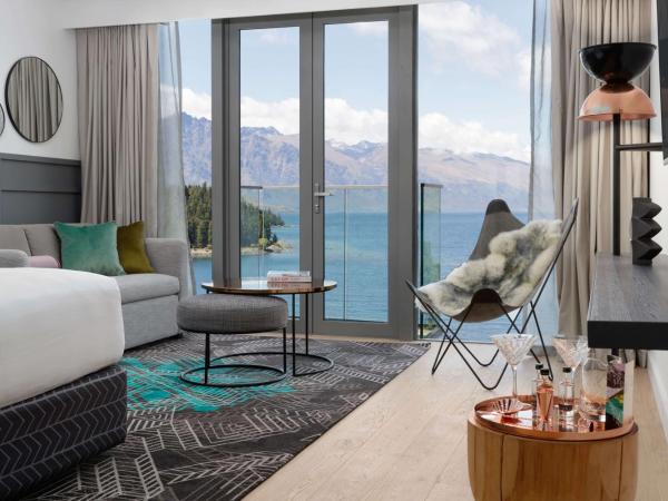 QT Queenstown : photo 3 de la chambre remarquable chambre lit king-size - vue sur lac