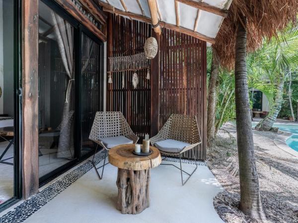 Trece Lunas Tulum - Enchanted Resort : photo 10 de la chambre bungalow deluxe - vue sur jardin