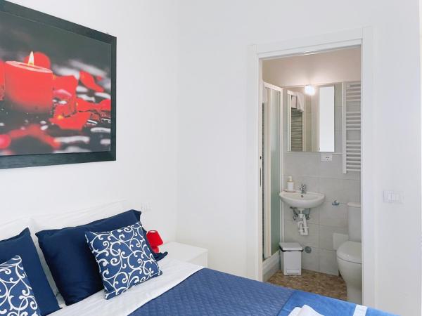 Confortini Rooms SUNDAY : photo 7 de la chambre chambre double