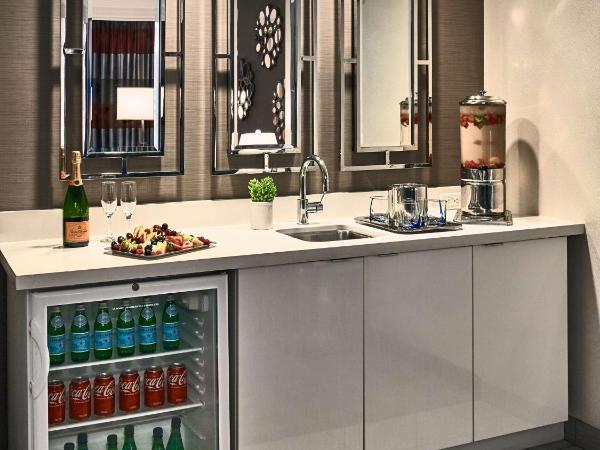 Sonesta Philadelphia Rittenhouse Square : photo 3 de la chambre suite junior avec lit king-size