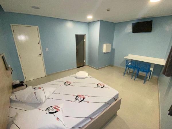Hotel Moinho do Leste : photo 3 de la chambre chambre double ou lits jumeaux deluxe - vue sur ville 