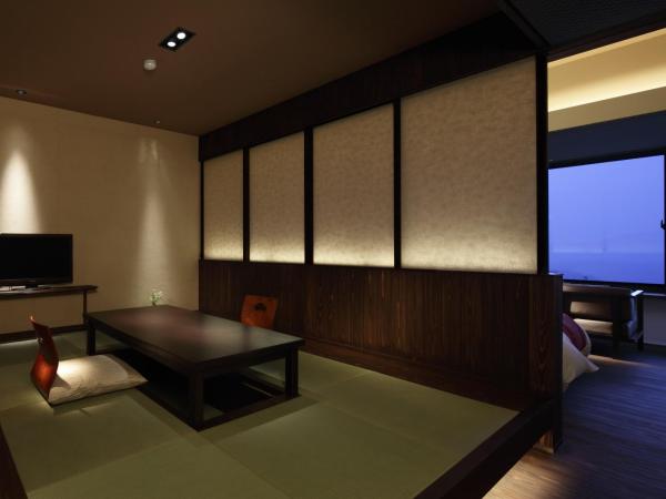Negiya Ryofukaku : photo 5 de la chambre chambre lits jumeaux deluxe avec coin tatami - vue sur la montagne - tour ouest - non-fumeurs