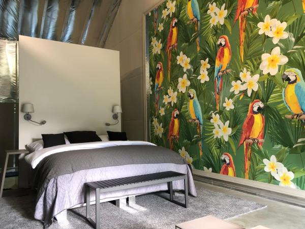 Hotel & Bistro 49 : photo 8 de la chambre appartement deluxe