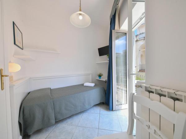 Hotel Noris : photo 1 de la chambre chambre simple