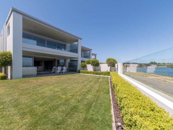 Sacred Waters Taupo : photo 6 de la chambre appartement 4 chambres face au lac