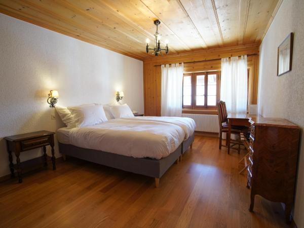 La Fleur de Lys : photo 3 de la chambre chambre double ou lits jumeaux supérieure