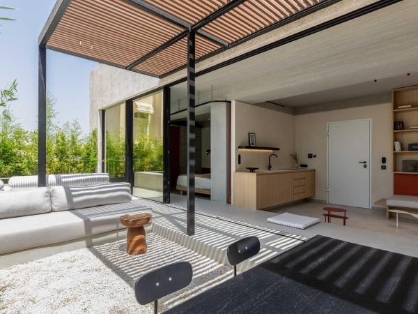 The Newel Psychiko : photo 1 de la chambre suite penthouse avec bain à remous privé