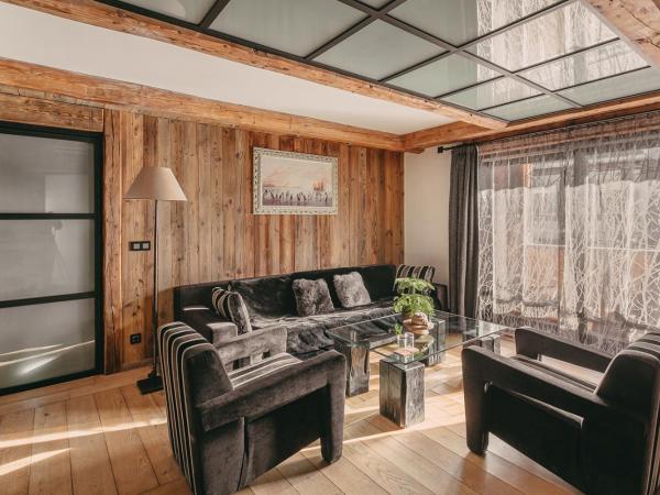 Les Suites - Maison Bouvier : photo 3 de la chambre suite junior tradition (2 adultes)