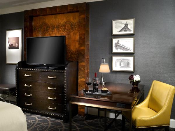 Omni Nashville Hotel : photo 2 de la chambre chambre premier avec lit king-size