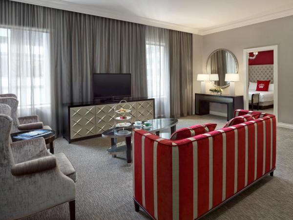 The Omni King Edward Hotel : photo 1 de la chambre suite de luxe avec lit king-size