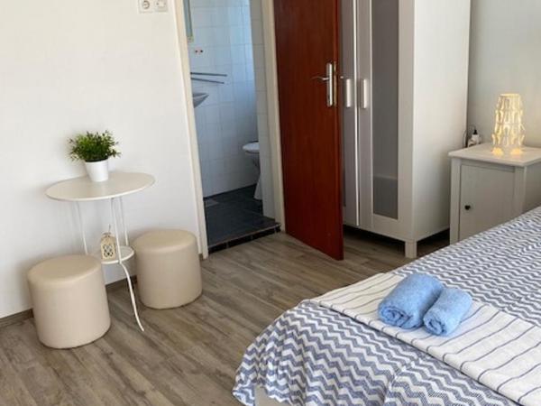 Kosovic Family House : photo 6 de la chambre chambre double avec balcon