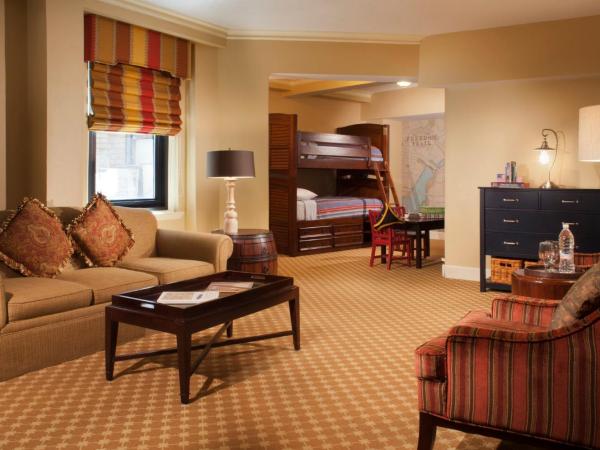 Boston Omni Parker House Hotel : photo 1 de la chambre suite freedom trail - 1 lit king-size et lits superposés