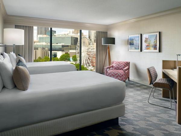 Omni Atlanta Hotel at Centennial Park : photo 1 de la chambre chambre de luxe avec 2 lits doubles