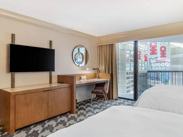 Omni Atlanta Hotel at Centennial Park : photo 6 de la chambre chambre de luxe avec 2 lits doubles