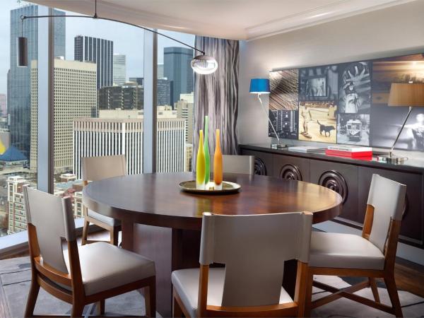 Omni Dallas Hotel : photo 5 de la chambre suite présidentielle