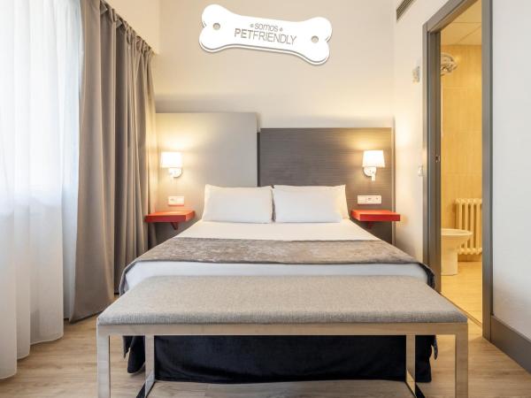 Ilunion Romareda : photo 2 de la chambre chambre double - animaux domestiques acceptés