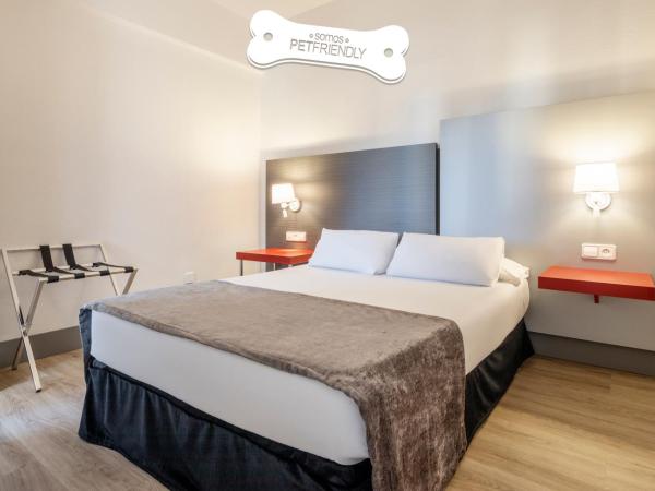 Ilunion Romareda : photo 3 de la chambre chambre double - animaux domestiques acceptés