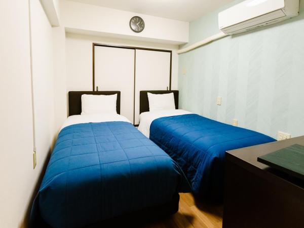 Business Inn Sennichimae Hotel : photo 2 de la chambre economy twin room - non-smoking - check-out at 12:00 pm