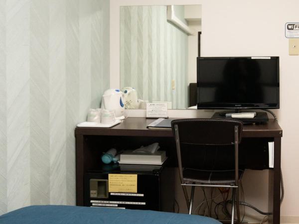 Business Inn Sennichimae Hotel : photo 3 de la chambre economy twin room - non-smoking - no daily cleaning