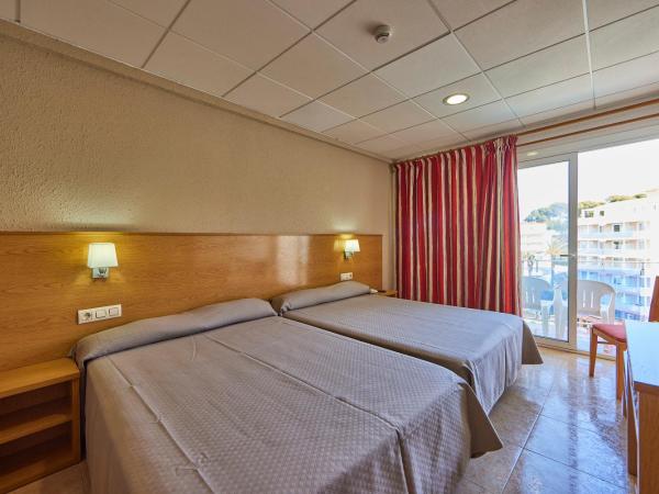 Don Juan Resort Affiliated by FERGUS : photo 1 de la chambre chambre double ou lits jumeaux - vue sur piscine