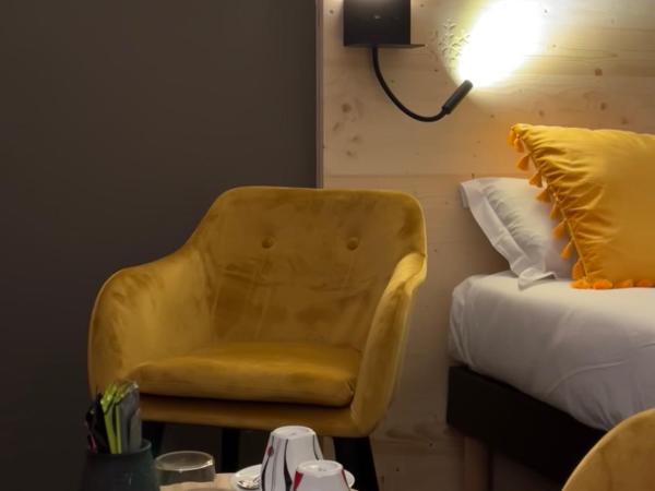 Hôtel Astérides Sacca : photo 1 de la chambre chambre double avec douche - vue sur montagne