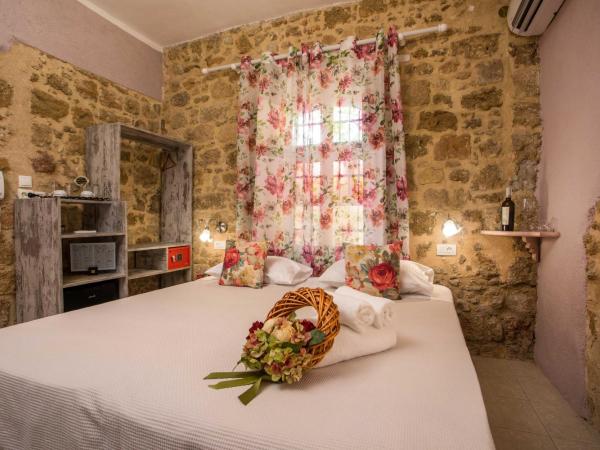 Attiki Hotel : photo 6 de la chambre chambre familiale