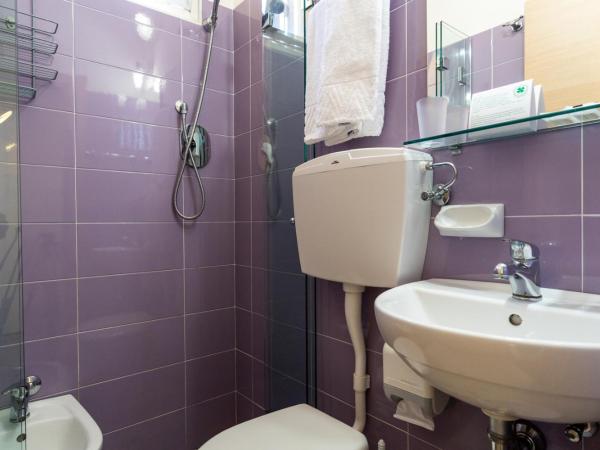 Hotel Milanese : photo 5 de la chambre chambre quadruple - vue sur mer