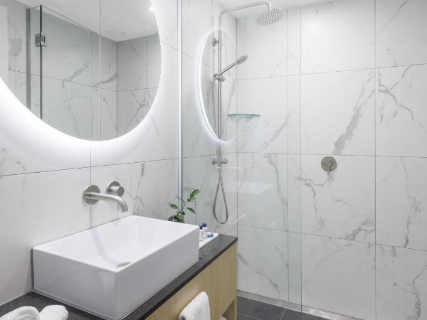 Oaks Queenstown Shores Resort : photo 7 de la chambre four bedroom penthouse - no housekeeping