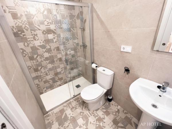 AP HOTEL NAVAS : photo 6 de la chambre studio