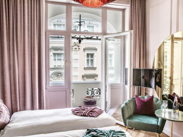 Hotel Josefine : photo 3 de la chambre deluxe zimmer mit queensize bett – josefine historique