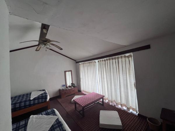 ES Deurali Resort : photo 5 de la chambre chambre deluxe