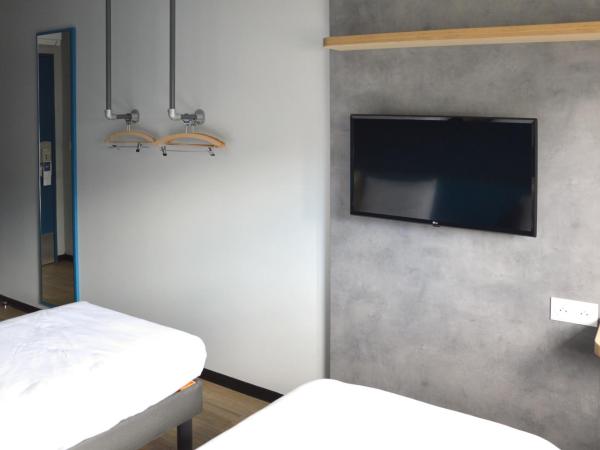 Hotel Ibis Budget Fecamp : photo 5 de la chambre chambre lits jumeaux