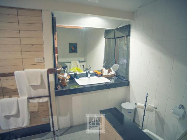 Baan Suan Residence เฮือนพักบ้านสวน : photo 5 de la chambre chambre standard avec transfert aéroport