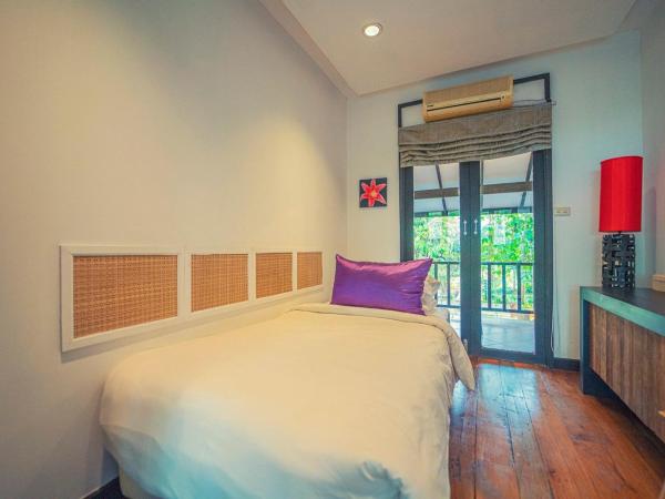 Baan Suan Residence เฮือนพักบ้านสวน : photo 10 de la chambre family private villa with airport transfer
