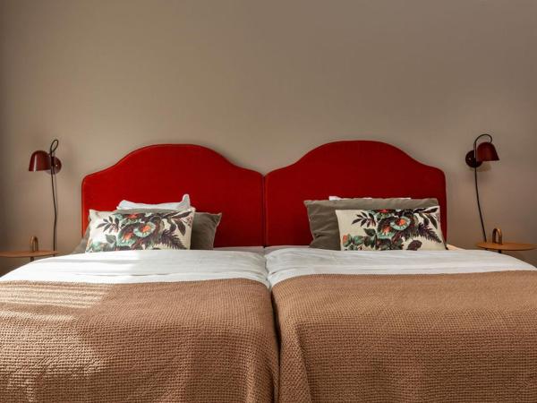 Spar Hotel Majorna : photo 2 de la chambre chambre familiale plus