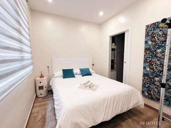 AP HOTEL NAVAS : photo 5 de la chambre appartement supérieur