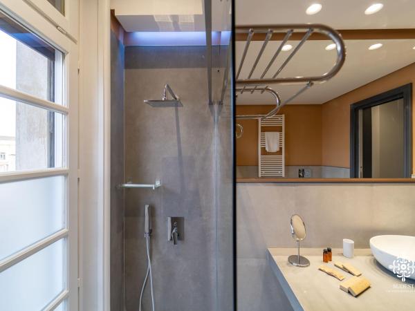 Matteotti Luxury Residence : photo 7 de la chambre appartement - vue sur mer