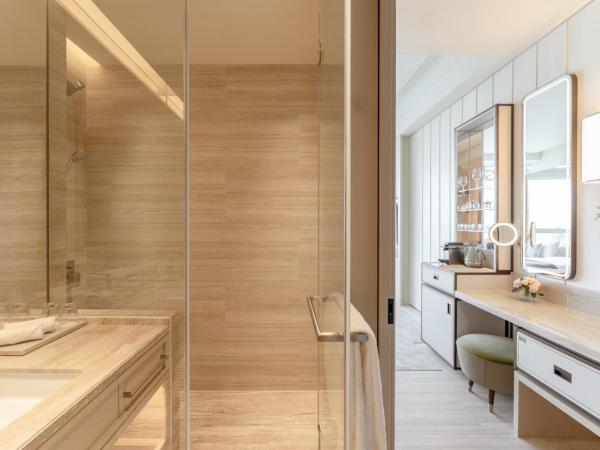 The Fullerton Ocean Park Hotel Hong Kong : photo 4 de la chambre grand deluxe oceanfront with 2 queen beds room