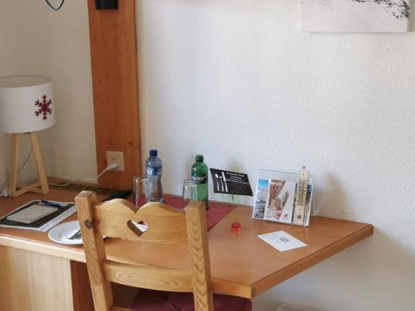 Grichting Hotel & Serviced Apartments : photo 2 de la chambre chambre simple