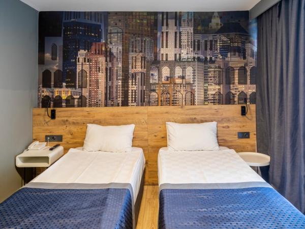 Pure Blanche Hotel : photo 2 de la chambre grande chambre double