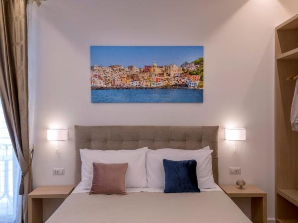 Cuore di Sorrento Suites : photo 2 de la chambre suite familiale avec balcon