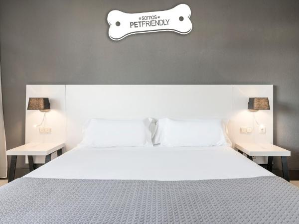 Hotel Ilunion Bilbao : photo 3 de la chambre chambre double - animaux domestiques acceptés