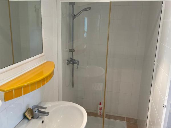 Les Lodges de la Plage U Dragulinu : photo 7 de la chambre chambre triple - vue sur mer