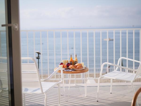 Belle Vue : photo 6 de la chambre chambre double deluxe - vue sur mer